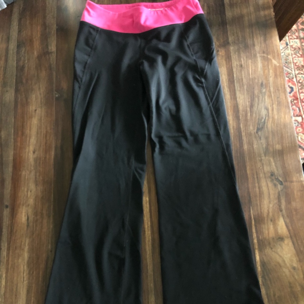 TEK GEAR flared leggings/pants